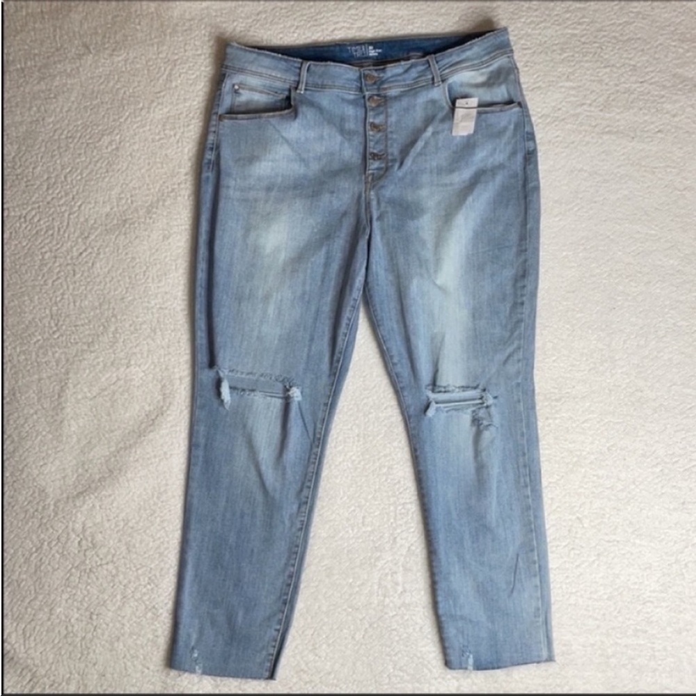 Time and Tru High Waist Skinny Distressed Button up fly Super Stretchy New
